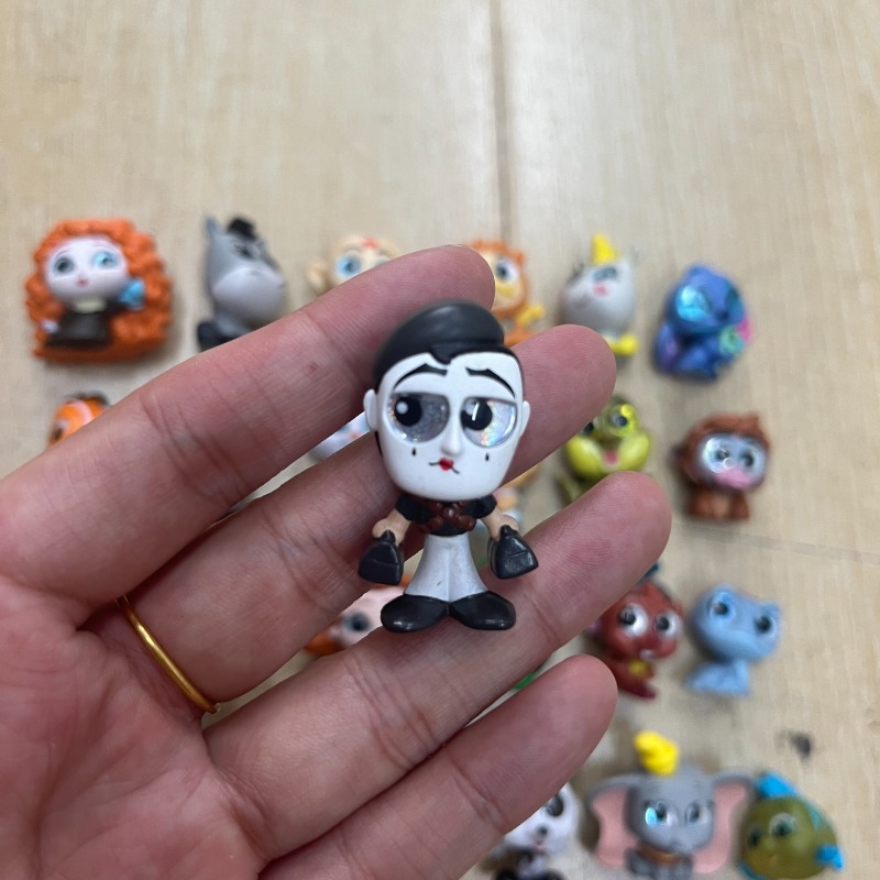 Anime Figuren Disney Doorables – Elsa Gadget Bewertung und Preis